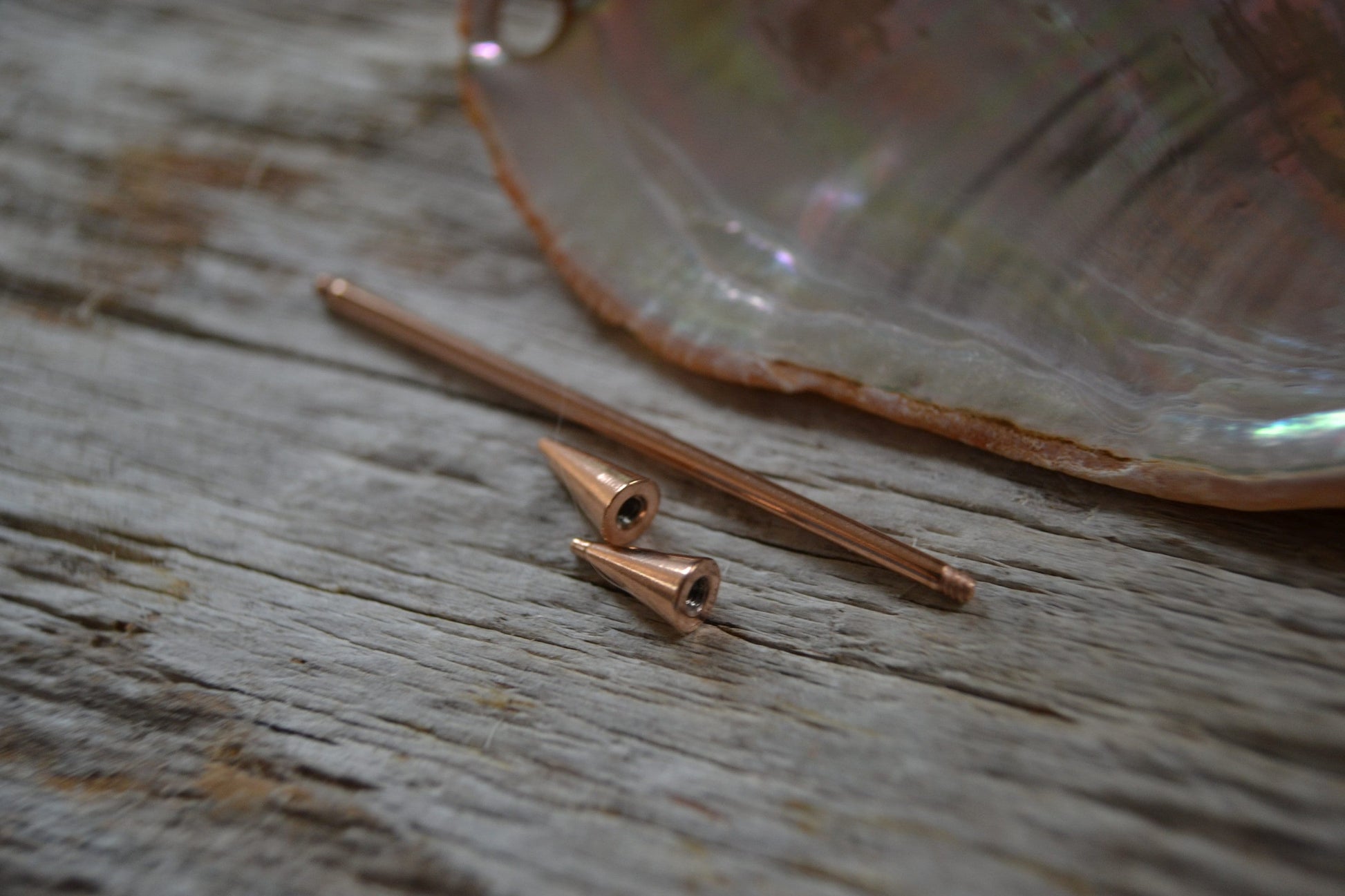 Rose Gold Titanium Ion Plated Spiked Industrial Scaffold Bar Barbells 14G (1.6mm) Piercing Piercings Barbell Long Spikes Surgical Steel