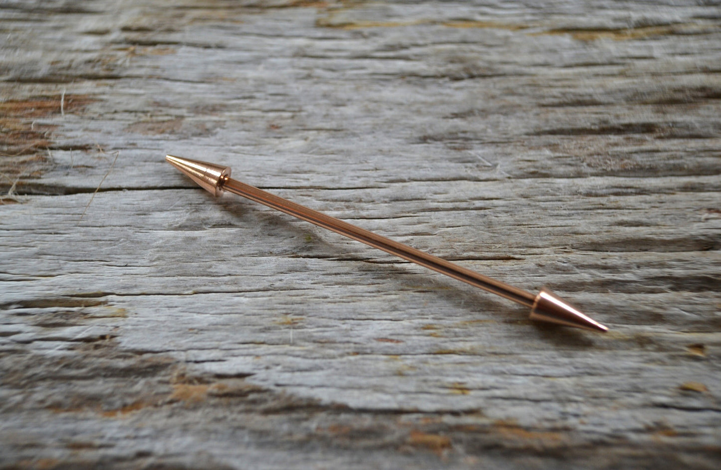 Rose Gold Titanium Ion Plated Spiked Industrial Scaffold Bar Barbells 14G (1.6mm) Piercing Piercings Barbell Long Spikes Surgical Steel
