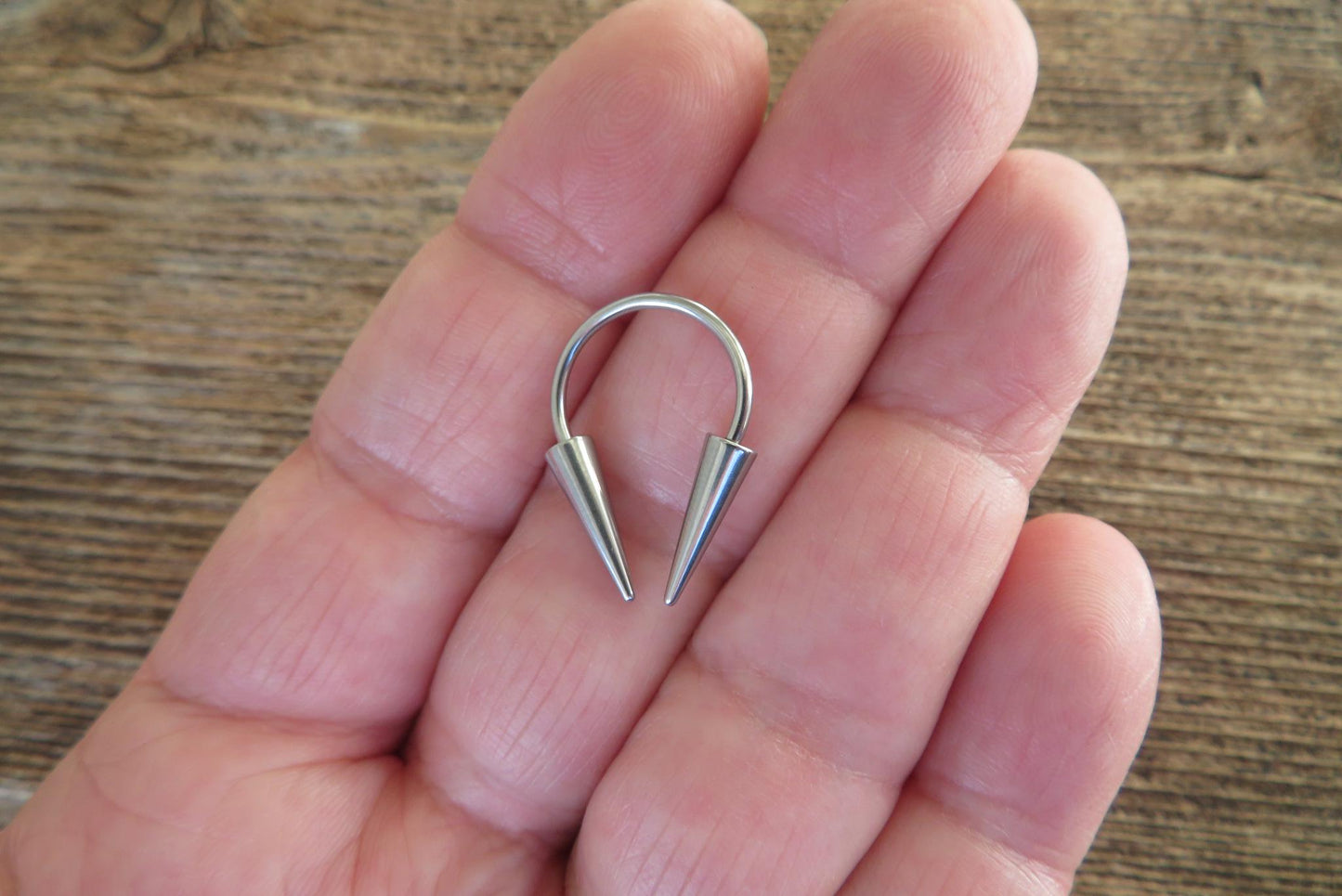 16G, 14G, 12G, 10G, 8G, 6G, 4G Gauge Horseshoe Extra Long 12mm Spikes Solid 316L Surgical Steel Horseshoe Spiked Septum Ring Hypoallergenic