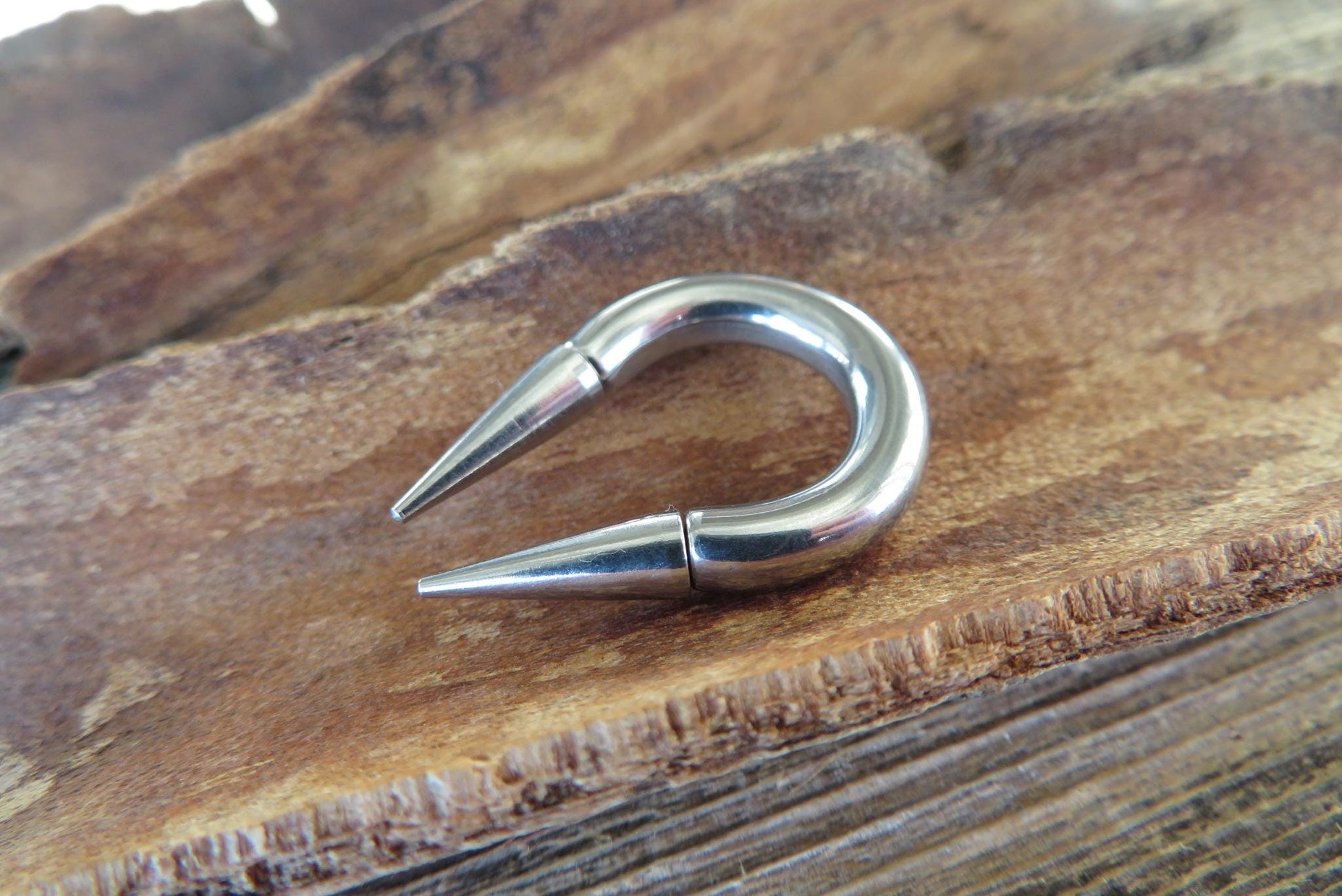 16G, 14G, 12G, 10G, 8G, 6G, 4G Gauge Horseshoe Extra Long 12mm Spikes Solid 316L Surgical Steel Horseshoe Spiked Septum Ring Hypoallergenic