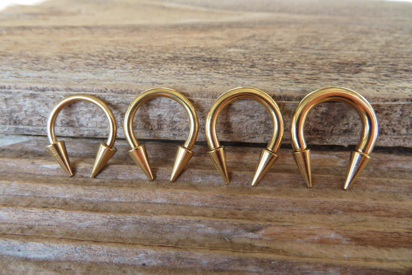 THICK Gauge Gold Titanium Plated Horseshoe Spiked Barbell Septum Piercing 12G (2.0mm) 10G (2.5mm) 8G (3mm) 6G (4.0mm) Nose Ring Long Spikes