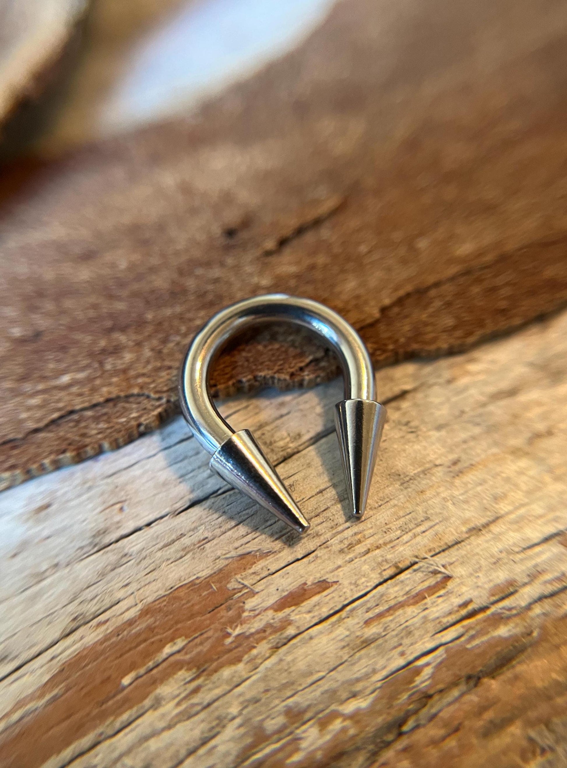 Petite Diameter THICK Gauge 12G (2.0mm) or 10G (2.5mm) Solid 316L Surgical Steel Horseshoe Spiked Septum Ring 3/8" 10mm Piercing Long Spikes