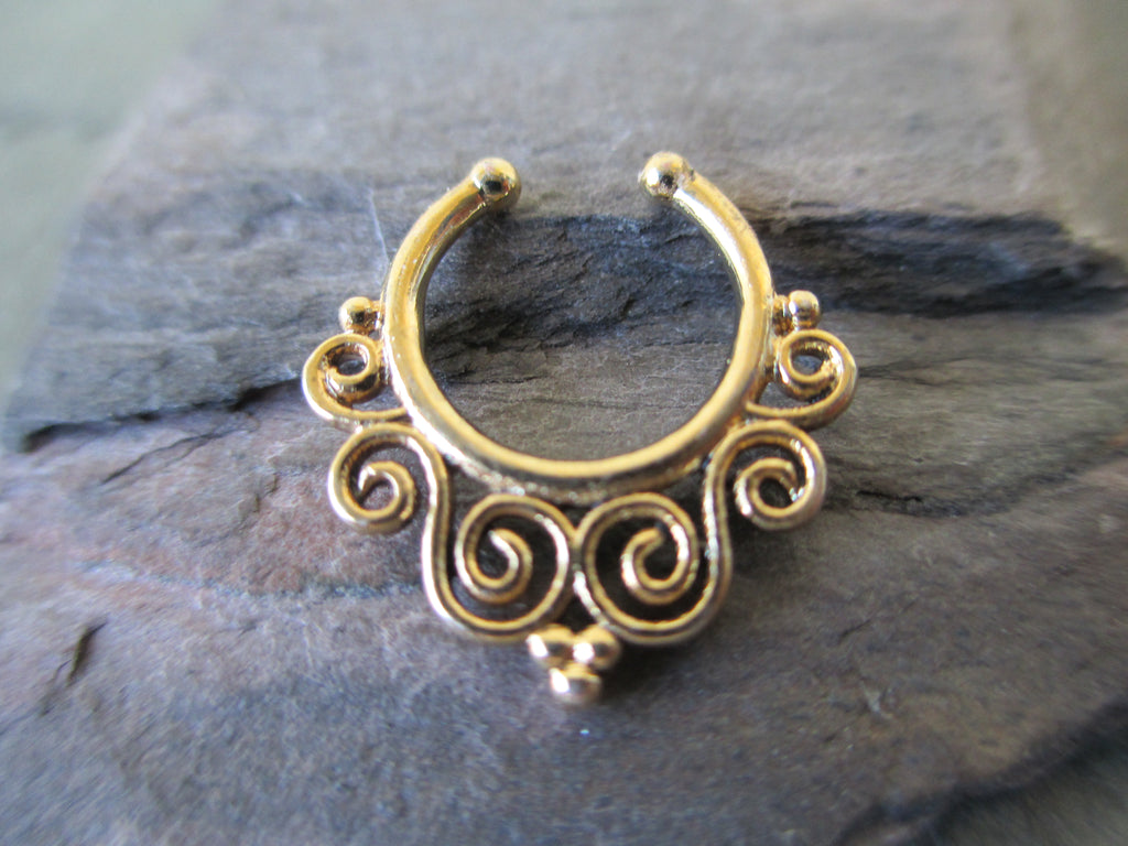 14k Rose Gold Fake Septum Ring | Free Spirit | patapatajewelry
