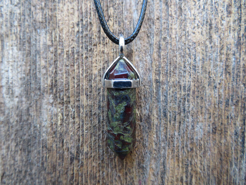 Crystal Point Natural Stone Necklace (Dragon Blood Jasper)